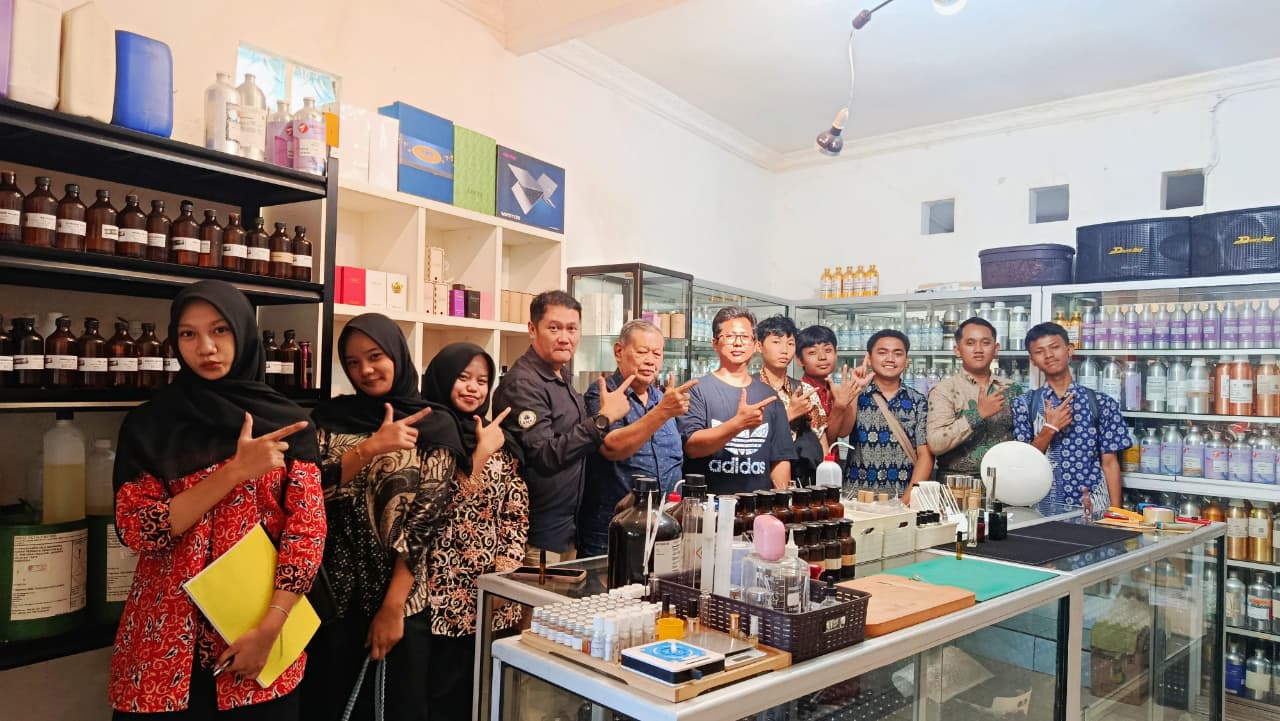 Kerjasama KMB